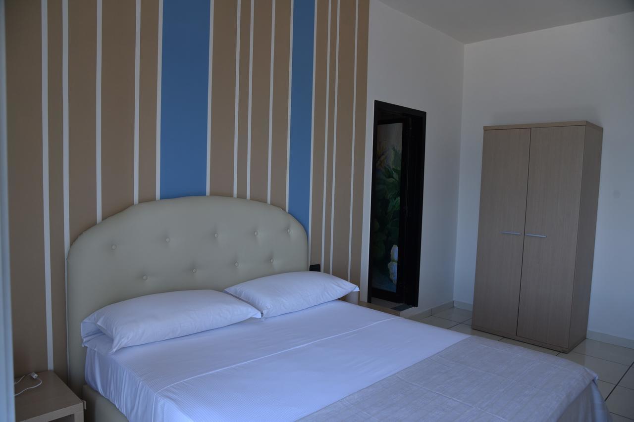 Blu Hotel Pontecagnano Esterno foto